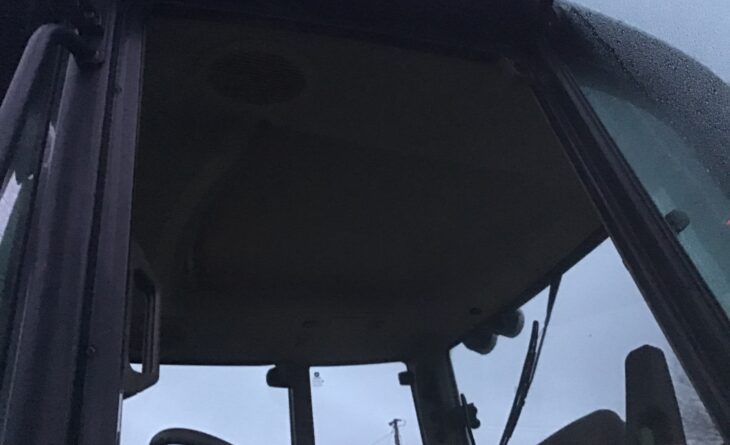 DB5 AAA44 E148 429 D 8 BA3 910 E31 BFBD9 C