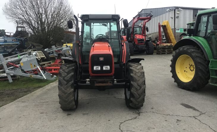 B0699 FD7 0 B7 D 4 B68 ACE8 D369 C308 F8 C6